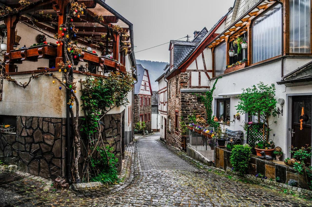 Ferienhaus Am Kloster Stuben Bremm Ngoại thất bức ảnh